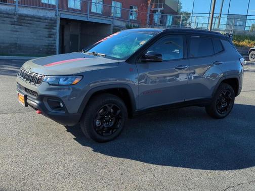 2023 Jeep Compass Trailhawk