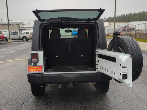 2016 Jeep Wrangler Sport