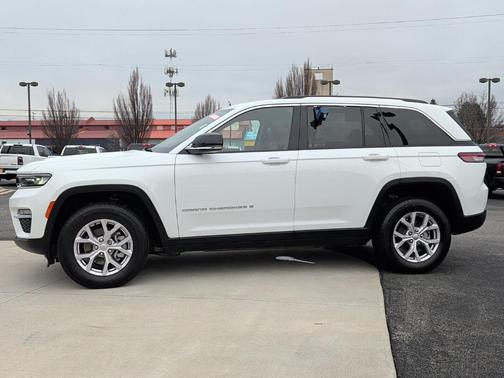2022 Jeep Grand Cherokee Limited