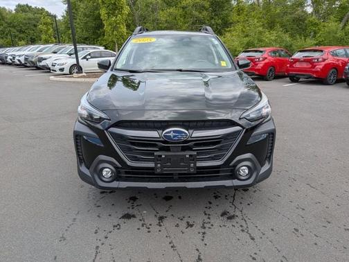 Crystal Black Silica 2025 Subaru Outback Premium