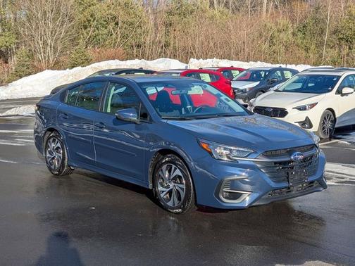 2025 Subaru Legacy Premium