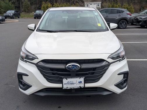 Crystal White Pearl 2025 Subaru Legacy Premium