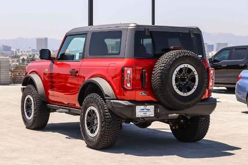 HOT PEPPER RED MET TINT CC 2024 Ford Bronco BADLANDS