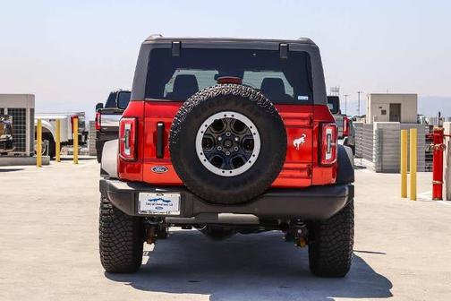 HOT PEPPER RED MET TINT CC 2024 Ford Bronco BADLANDS