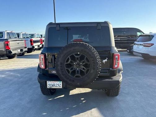 SHADOW BLACK 2026 Ford Bronco BADLANDS