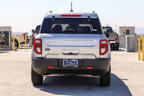 ICONIC SILVER METALLIC 2023 Ford Bronco Sport BIG BEND