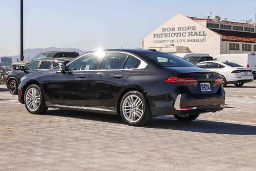 Black Sapphire Metallic 2025 BMW 530 530I