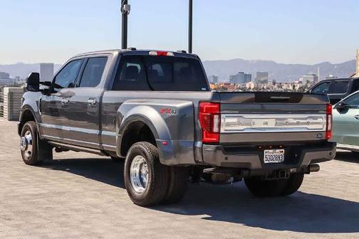 CARBONIZED GRAY 2022 Ford F-350 LIMITED
