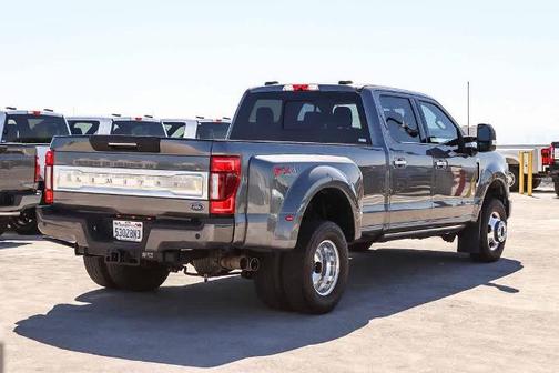 CARBONIZED GRAY 2022 Ford F-350 LIMITED