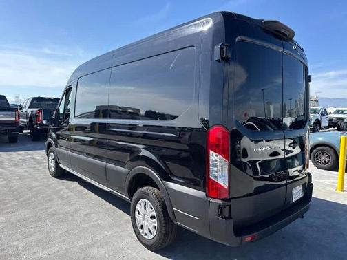 AGATE BLACK METALLIC 2025 Ford Transit-250 148 WB MEDIUM ROOF CARGO