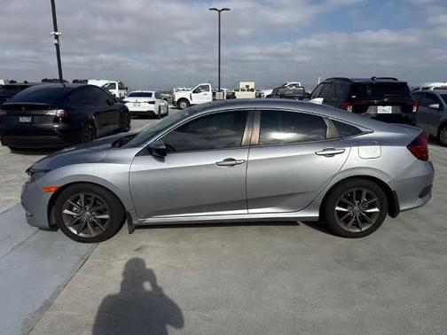 Lunar Silver Metallic 2021 Honda Civic EX-L