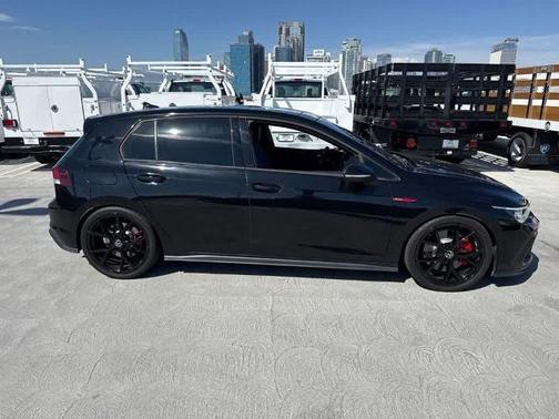 Mythos Black Metallic 2024 Volkswagen Golf GTI 2.0T 380 AUTOBAHN
