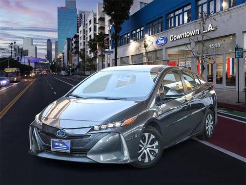 2021 Toyota Prius Prime LE