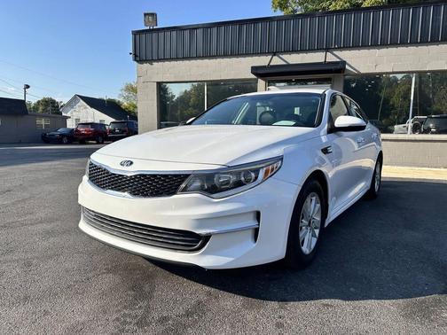 2018 Kia Optima LX
