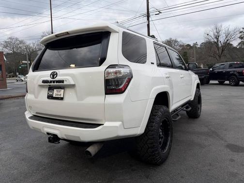 2018 Toyota 4Runner SR5