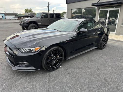 2017 Ford Mustang GT Premium