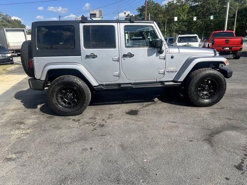 2014 Jeep Wrangler Unlimited Sahara
