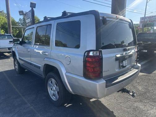 2007 Jeep Commander Sport