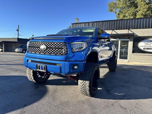 2018 Toyota Tundra SR5