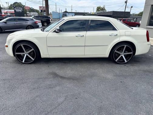 2010 Chrysler 300 Touring/Signature/Executive Series