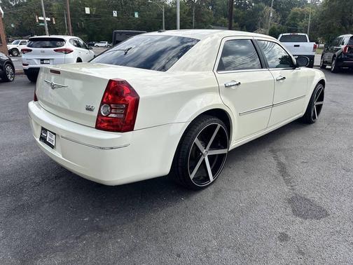 2010 Chrysler 300 Touring/Signature/Executive Series
