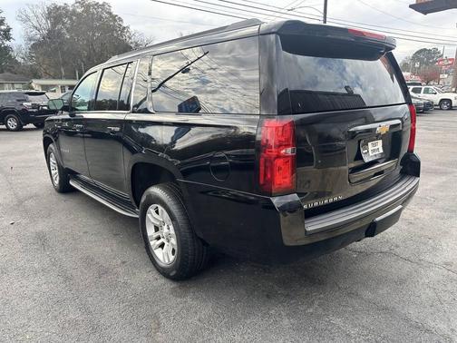 2017 Chevrolet Suburban LT