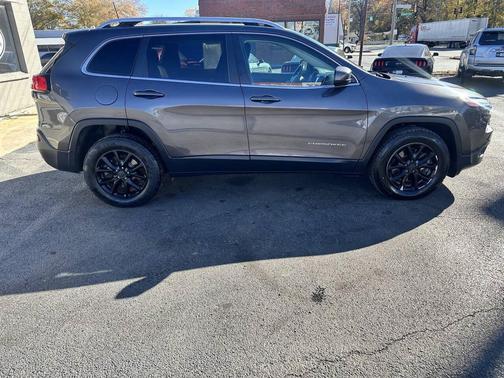 2016 Jeep Cherokee Latitude