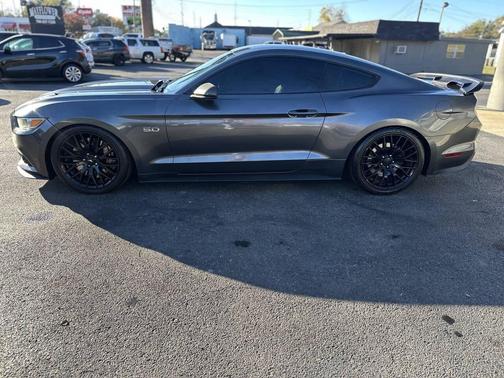 2016 Ford Mustang GT Premium