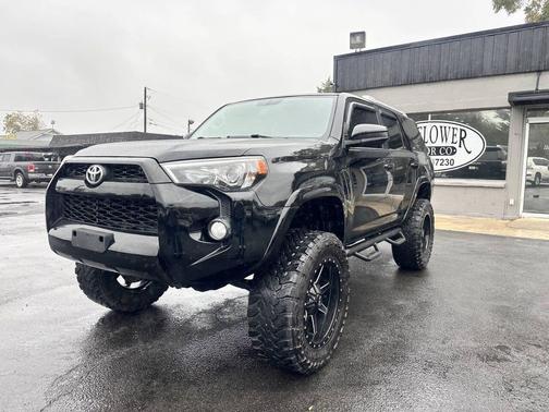 2018 Toyota 4Runner SR5