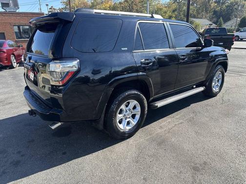 2019 Toyota 4Runner SR5