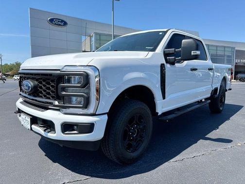 OXFORD WHITE 2024 Ford F-250 XL