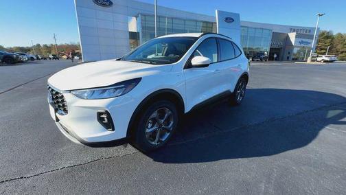 STAR WHITE METALLIC TRI-COAT 2026 Ford Escape ST-Line Select