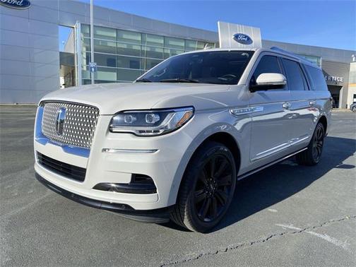 2023 Lincoln Navigator Reserve