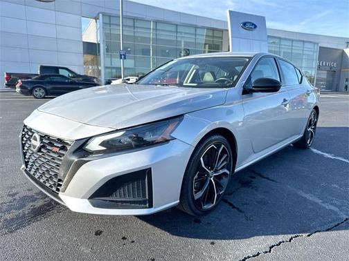 2024 Nissan Altima SR FWD