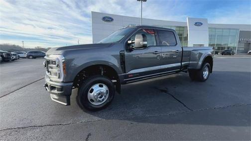 2026 Ford F-350 Platinum