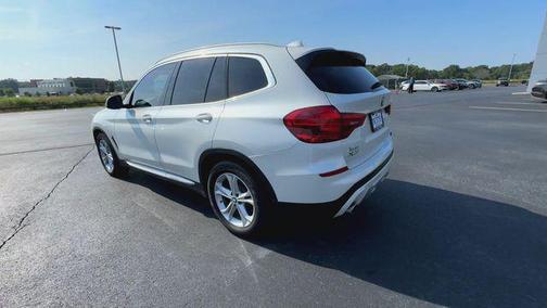 Mineral White Metallic 2019 BMW X3 sDrive30i