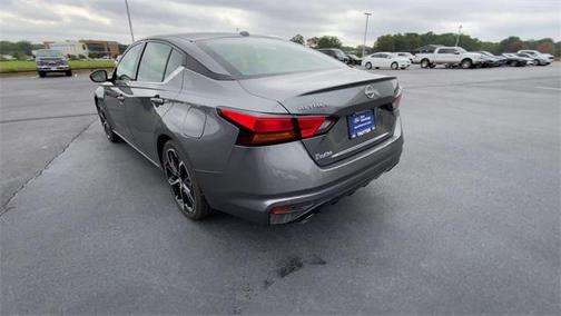 2023 Nissan Altima SR FWD