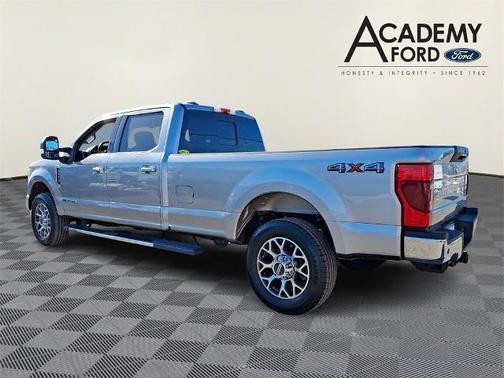 2020 Ford F-350 LARIAT SUPER DUTY
