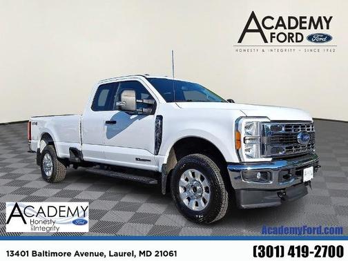 OXFORD WHITE 2023 Ford F-350 XLT