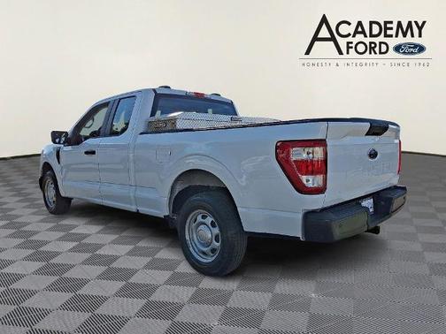 OXFORD WHITE 2022 Ford F-150 XL
