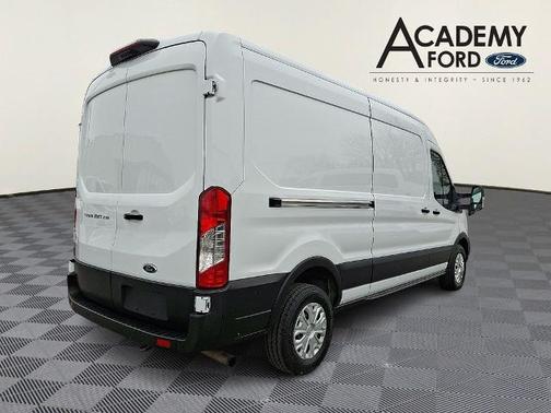2021 Ford Transit-250 BASE