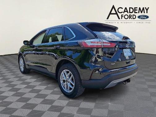 AGATE BLACK METALLIC 2024 Ford Edge SEL