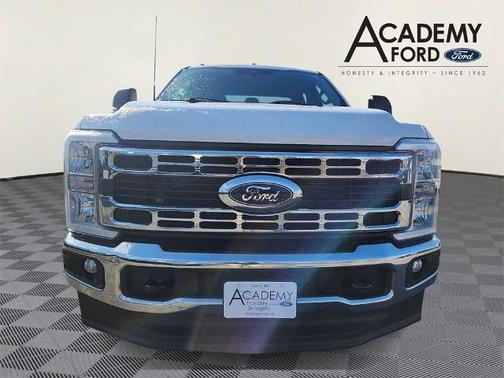 2024 Ford F-350 XLT