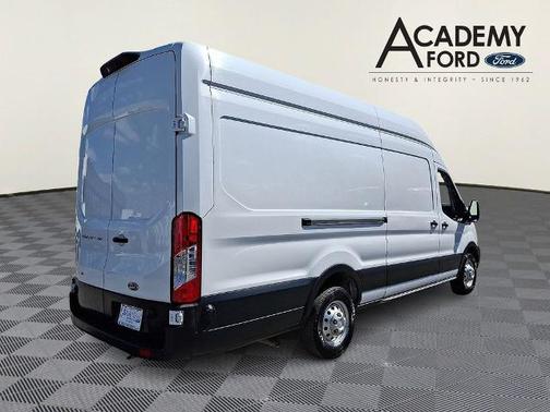 2024 Ford Transit-250 148 WB HIGH ROOF EXTENDED CARGO