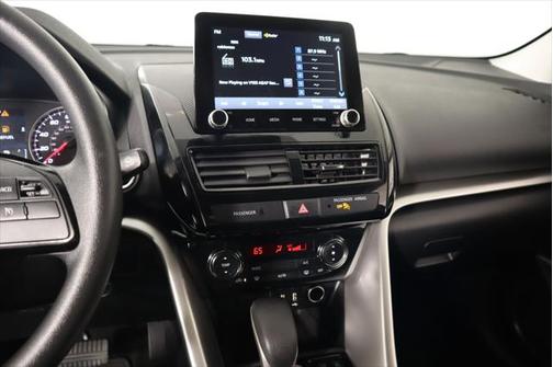 2024 Mitsubishi Eclipse Cross LE
