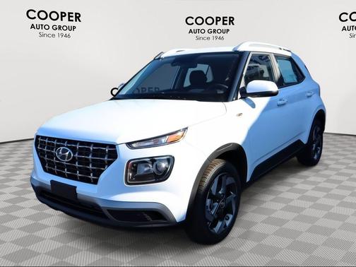2025 Hyundai VENUE SEL