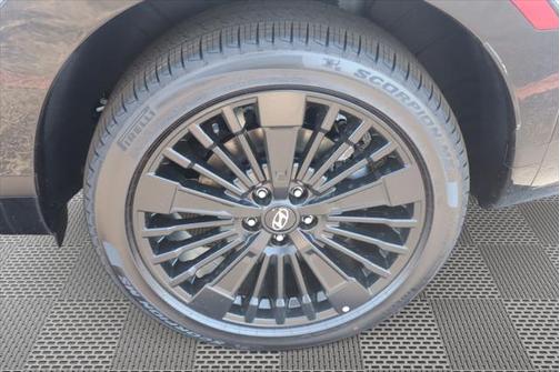 2025 Hyundai SANTA FE HEV Calligraphy