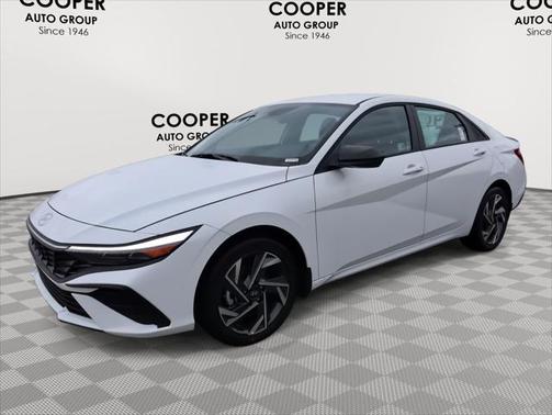 2025 Hyundai ELANTRA Sport