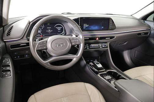 2022 Hyundai SONATA Limited