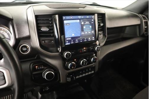 2023 RAM 2500 Tradesman Crew Cab 4x4 6'4' Box
